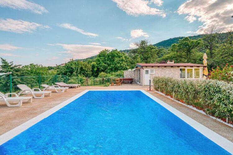 Apartments Nika With Swimming Pool And Beautiful Sea View Dobreć Buitenkant foto