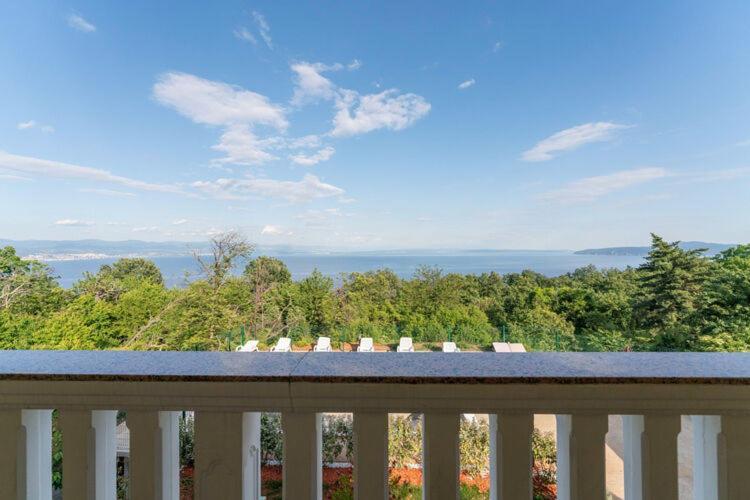 Apartments Nika With Swimming Pool And Beautiful Sea View Dobreć Buitenkant foto