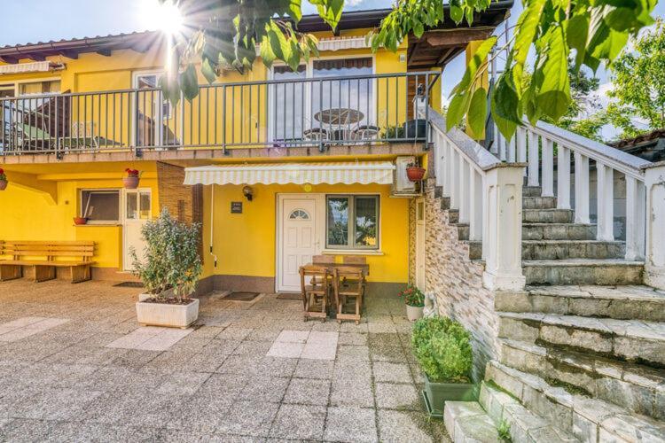 Apartments Nika With Swimming Pool And Beautiful Sea View Dobreć Buitenkant foto