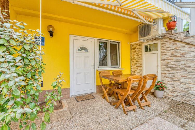 Apartments Nika With Swimming Pool And Beautiful Sea View Dobreć Buitenkant foto