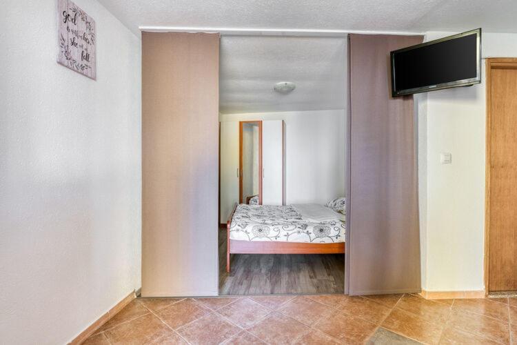 Apartments Nika With Swimming Pool And Beautiful Sea View Dobreć Buitenkant foto